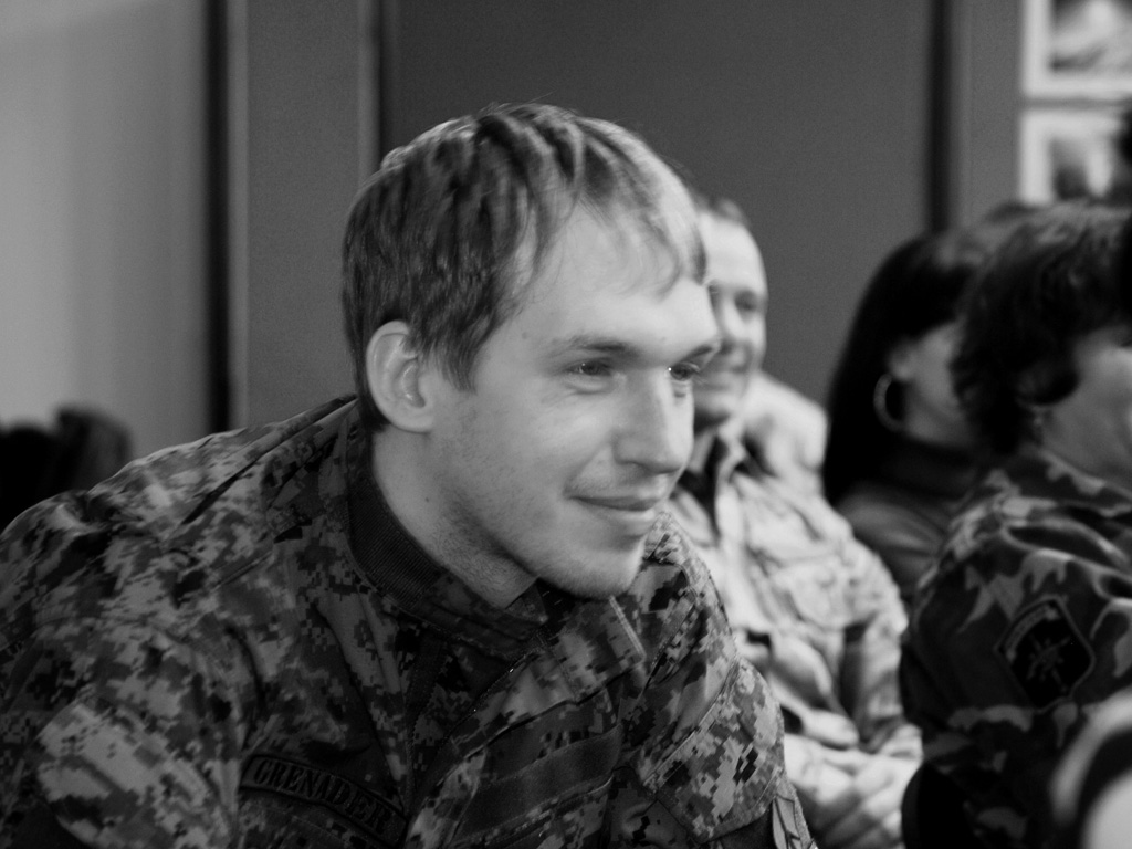 PB184139.jpg